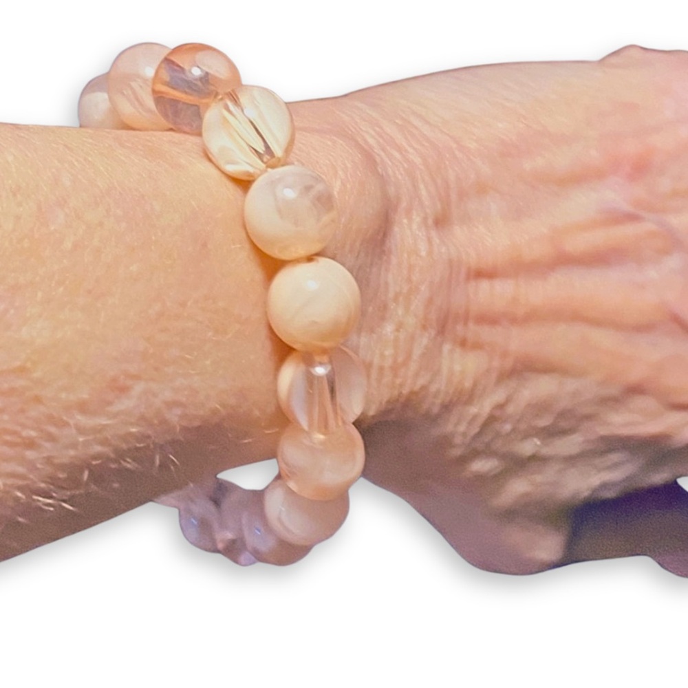 HANDCRAFTED BRACELET Cherry Blossom Sakura Agate Pink Bead Stretch Soft Girl